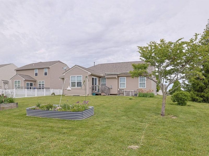 4281 Bergamot Drive, Tipp City, OH 45371 Photo 39