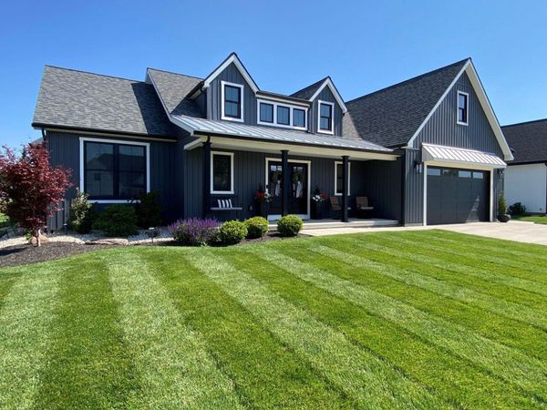 1613 Raymond Avenue, Bellefontaine, OH 43311