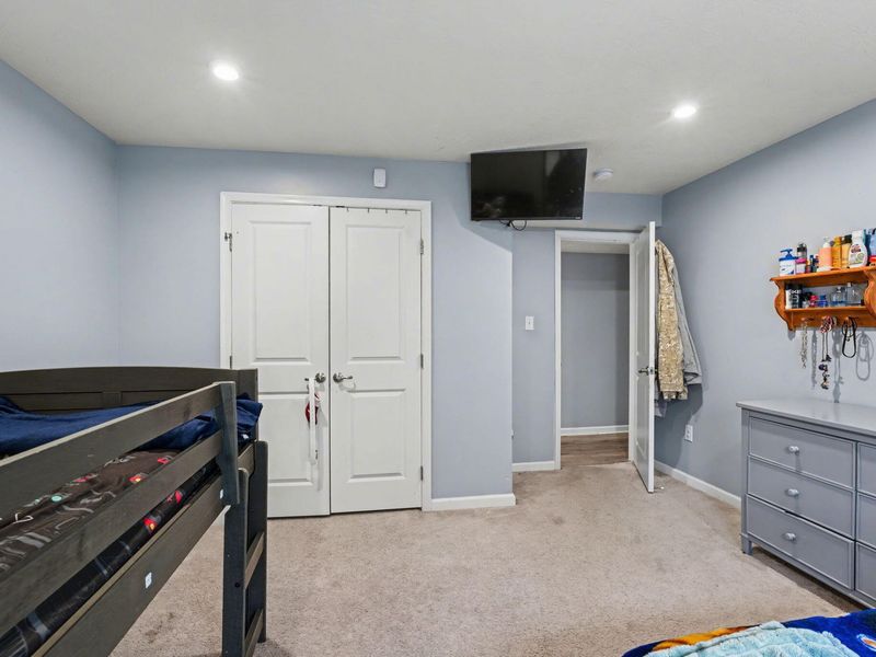 9229 Lakeside Street, Tipp City, OH 45371 Photo 28