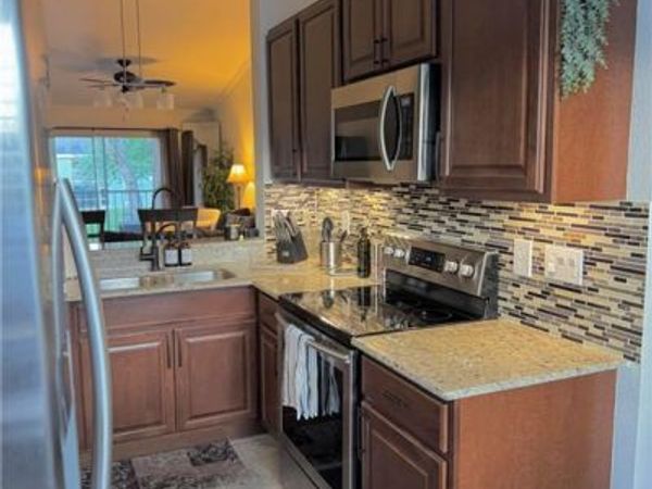 181 Grand Oaks WAY, Unit Q203, NAPLES, FL 34110
