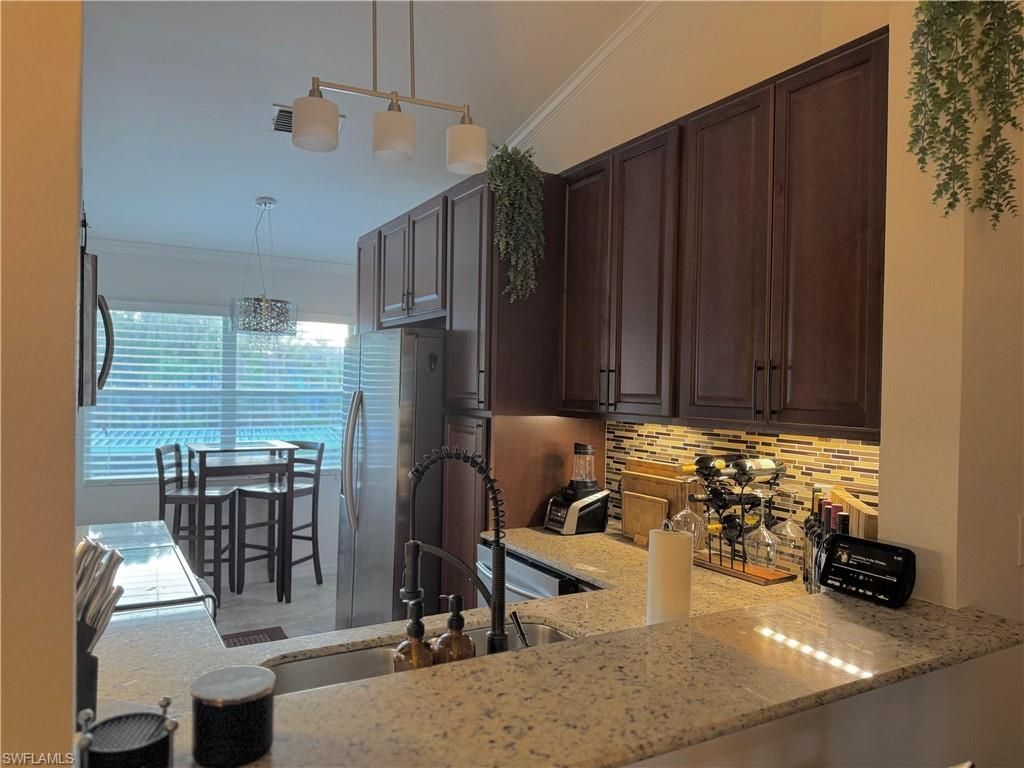 181 Grand Oaks Way, Unit Q203, Naples, FL 34110 Photo