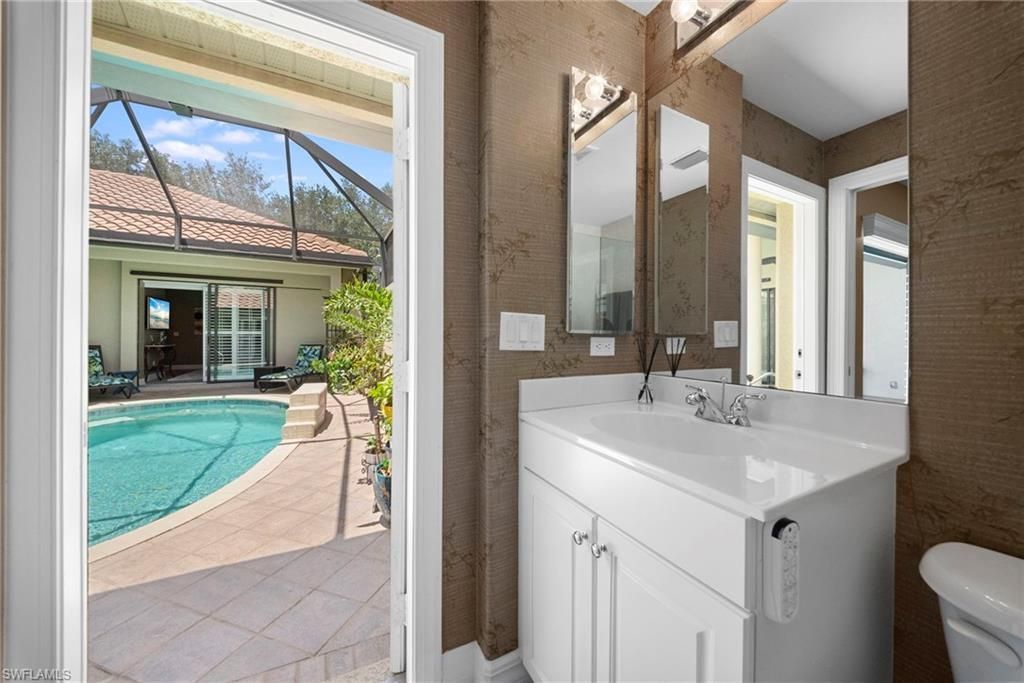 955 Tivoli Ct, Naples, FL 34104 Photo