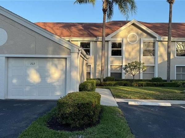 9828 Luna CIR , Unit H202, NAPLES, FL 34109