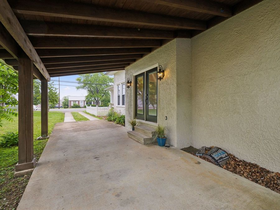 Property Image 50