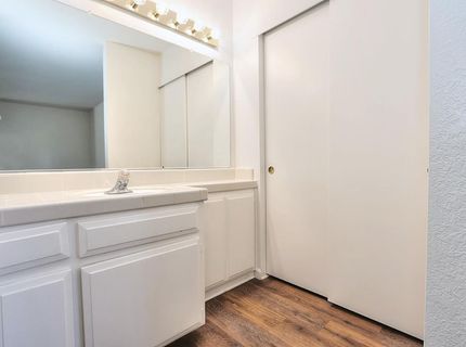 9668 Gage St, Elk Grove, CA 95624 Photo