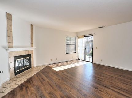 9668 Gage St, Elk Grove, CA 95624 Photo