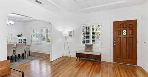 4229 T St, Sacramento, CA 95819 Photo