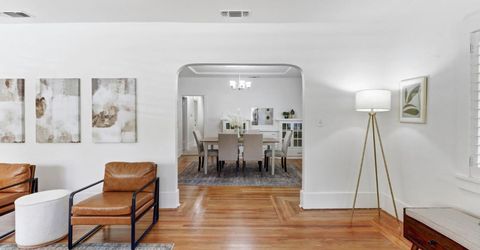 4229 T St, Sacramento, CA 95819 Photo