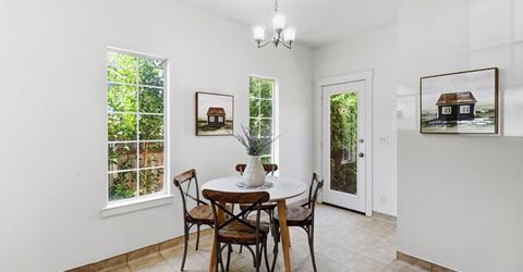 4229 T St, Sacramento, CA 95819 Photo
