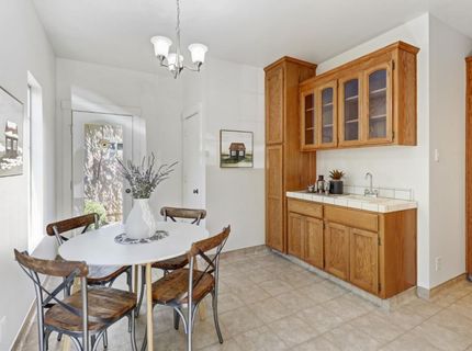 4229 T St, Sacramento, CA 95819 Photo