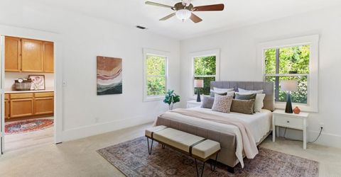 4229 T St, Sacramento, CA 95819 Photo