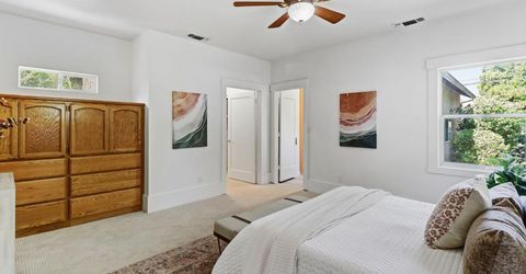 4229 T St, Sacramento, CA 95819 Photo