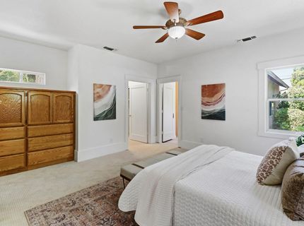 4229 T St, Sacramento, CA 95819 Photo