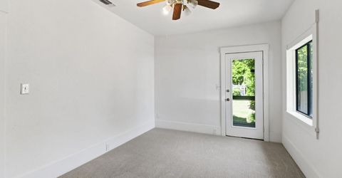 4229 T St, Sacramento, CA 95819 Photo
