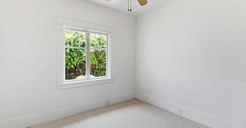 4229 T St, Sacramento, CA 95819 Photo