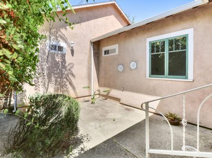 4229 T St, Sacramento, CA 95819 Photo