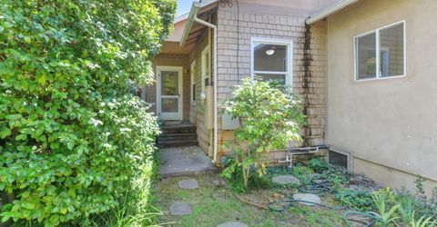4229 T St, Sacramento, CA 95819 Photo