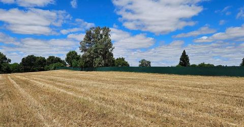 20822 Disch Rd, Lockeford, CA 95237 Photo