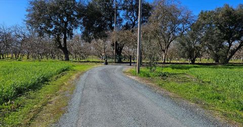 20822 Disch Rd, Lockeford, CA 95237 Photo