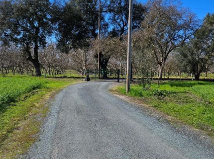 20822 Disch Rd, Lockeford, CA 95237 Photo