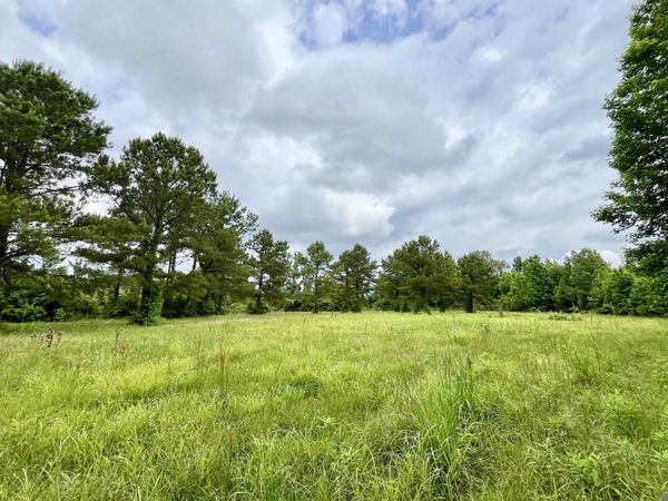 05 Tom Drehr Rd, Pride, LA 70770