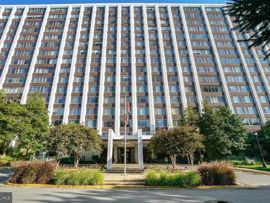 11801 Rockville Pike, Unit 1603, Rockville, MD 20852 Main Photo