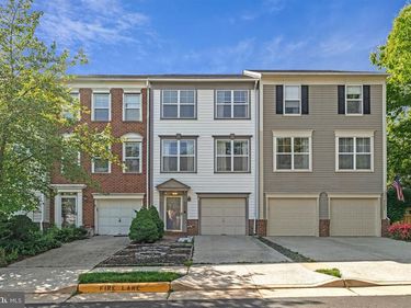 21547 FIELD STATION TERRACE , BROADLANDS, VA 20148