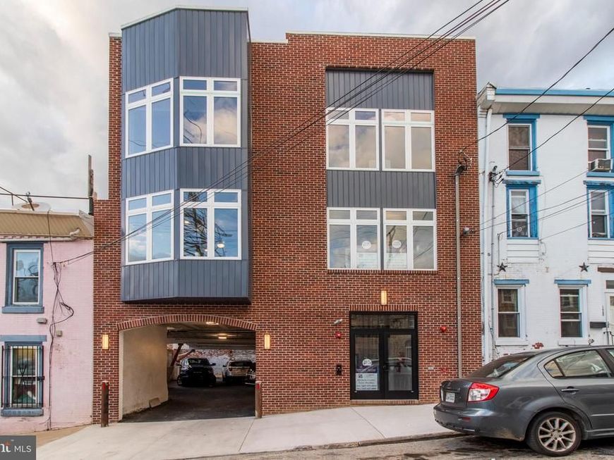 124 26 Levering Street , Unit 2A, Philadelphia, PA 19127 Main Photo