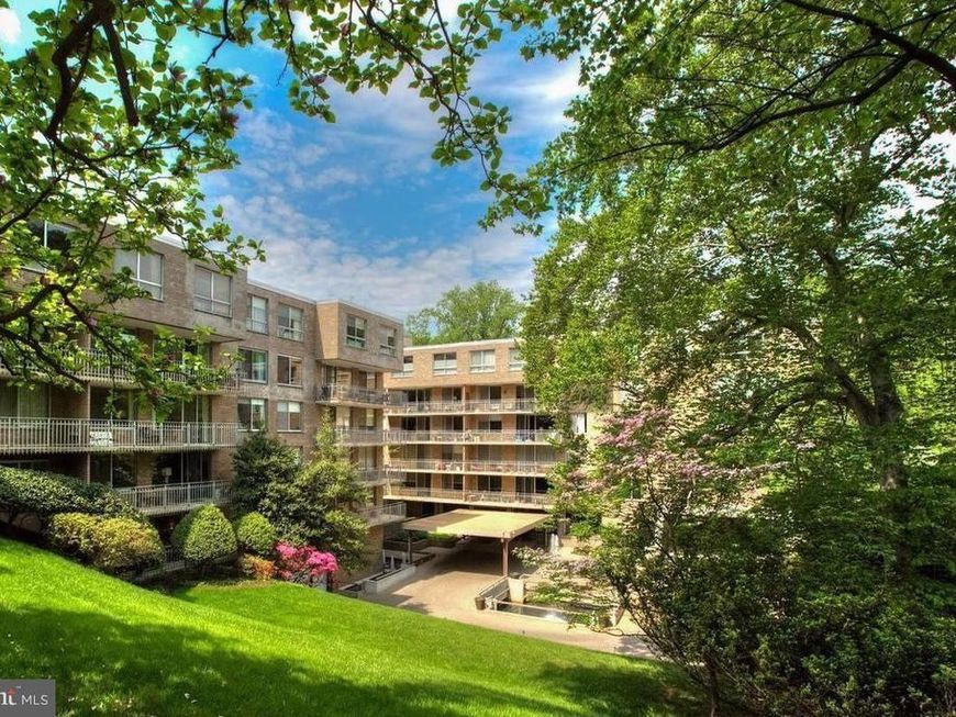 4100 Cathedral Avenue Nw, Unit 820, Washington, DC 20016 Main Photo
