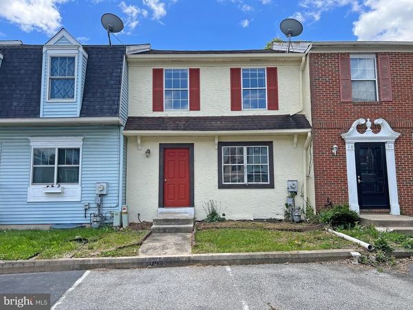 1049 OLD FORGE ROAD, NEW CASTLE, DE 19720