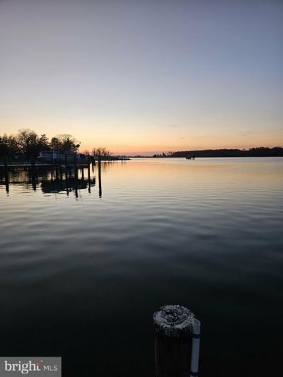 1514 DEEP POINT ROAD , WOOLFORD, MD 21677