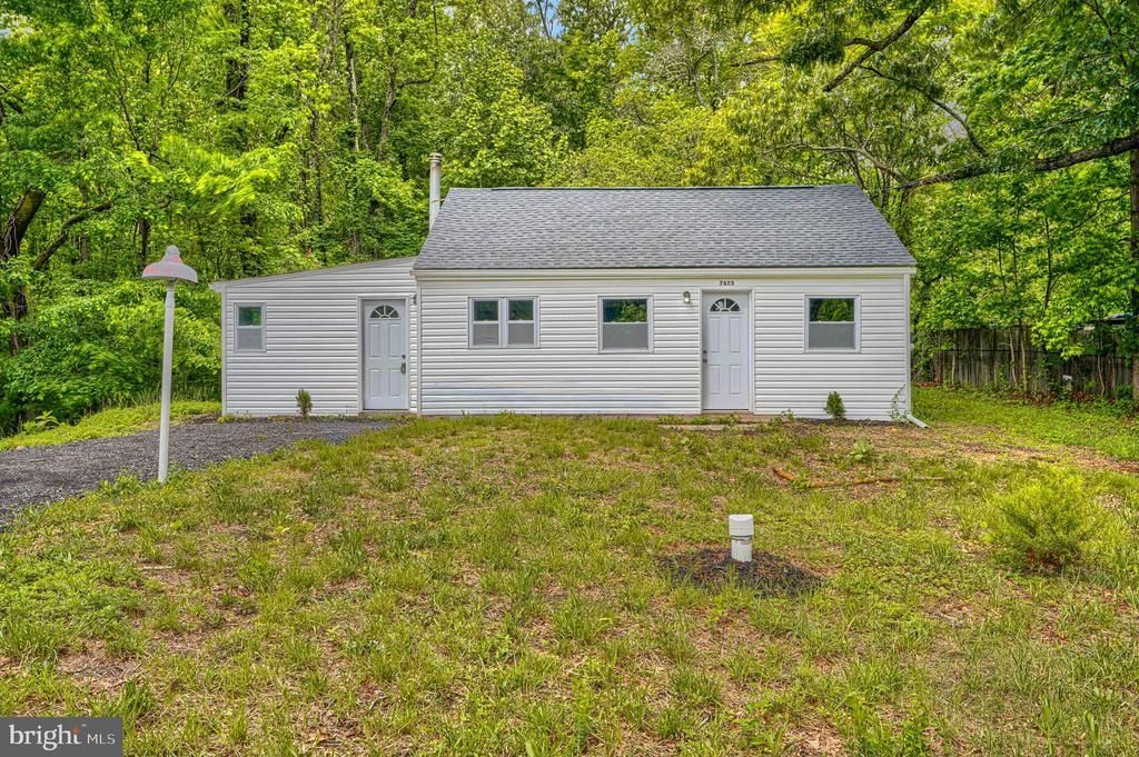7825 SURRATTS ROAD , CLINTON, MD 20735