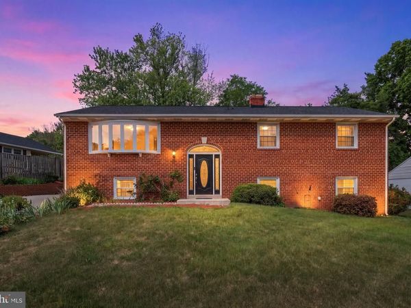 33 BANNINGTON DRIVE, UPPER MARLBORO, MD 20774