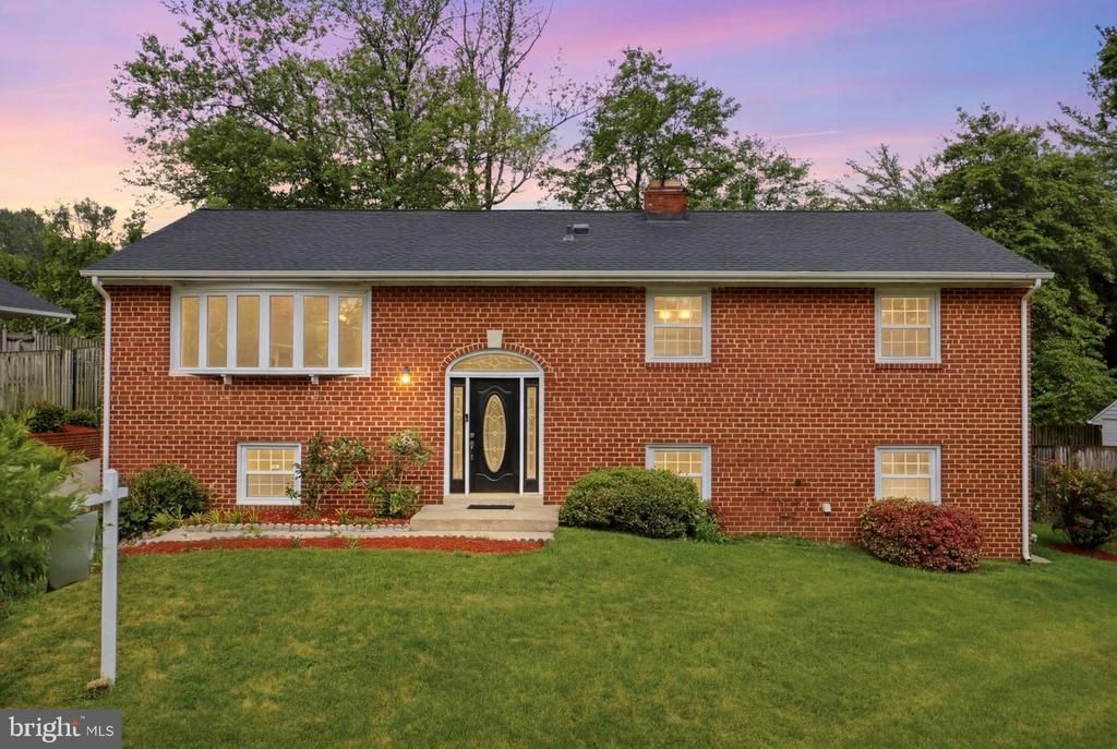33 BANNINGTON DRIVE , UPPER MARLBORO, MD 20774