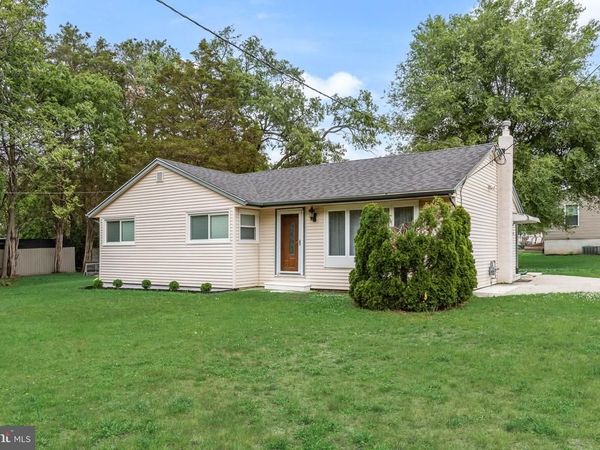925 LOWER LANDING ROAD, BLACKWOOD, NJ 08012