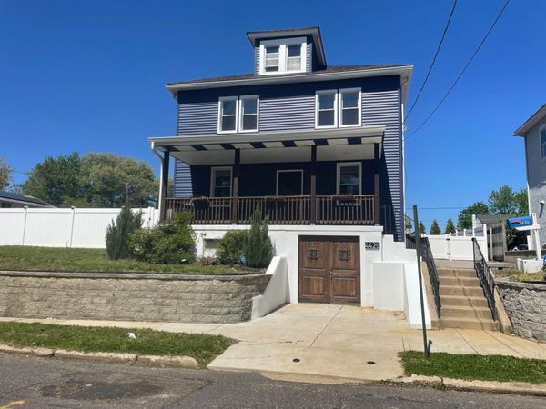 4429 BURWOOD AVENUE , PENNSAUKEN, NJ 08109