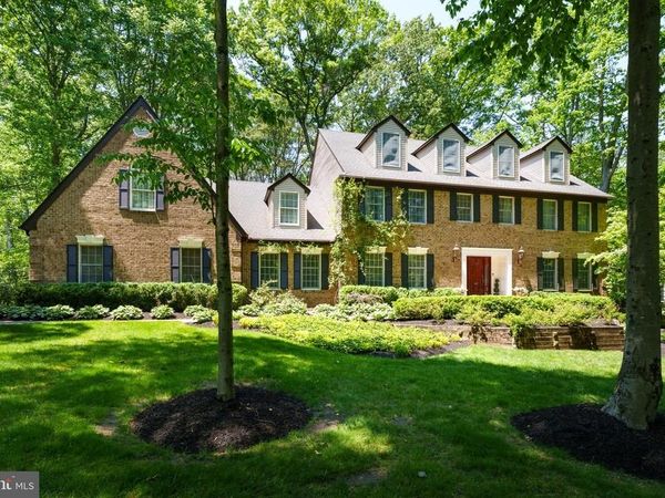 7 SLEEPY HOLLOW LANE, PRINCETON JUNCTION, NJ 08550