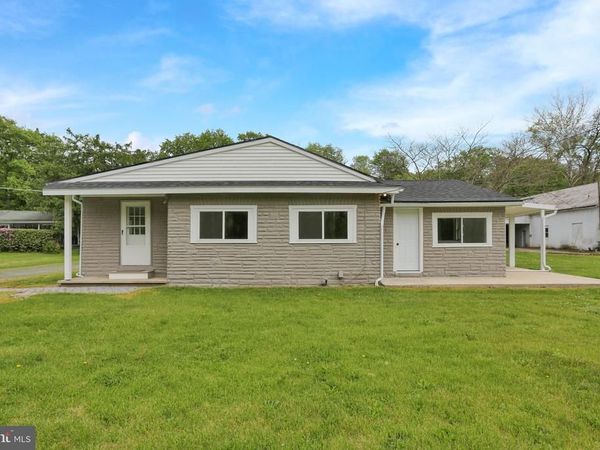 493 MOHRSVILLE ROAD , SHOEMAKERSVILLE, PA 19555