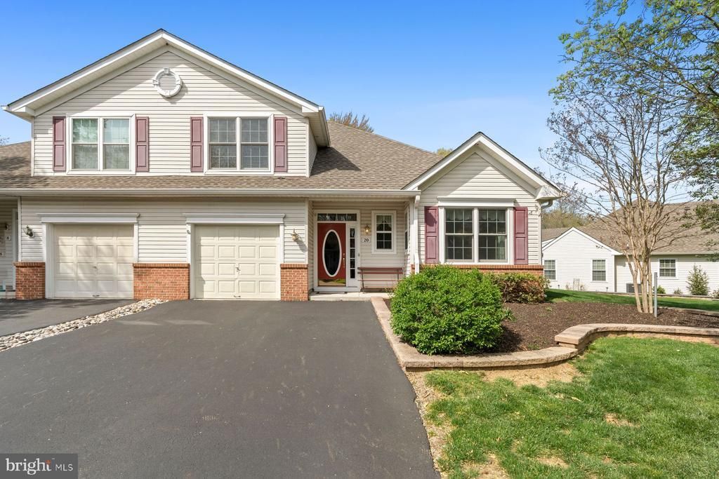 20 BLACK EYED SUSAN ROAD , LANGHORNE, PA 19047