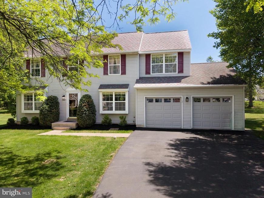 5466 Wildwood Crossing , Pipersville, PA 18947 Main Photo