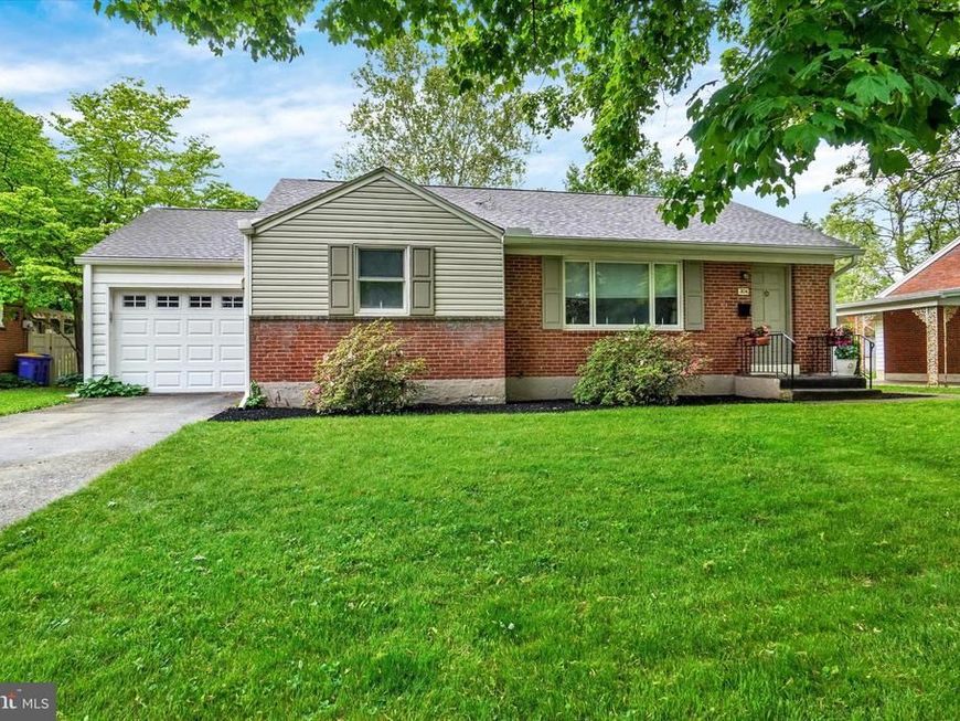 304 E Coover Street, Mechanicsburg, PA 17055 Main Photo