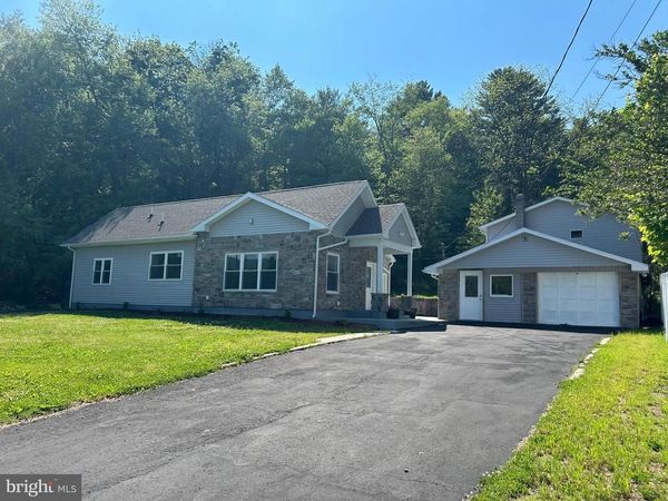 601 FIRELINE ROAD, PALMERTON, PA 18071