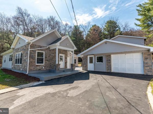 601 FIRELINE ROAD , PALMERTON, PA 18071