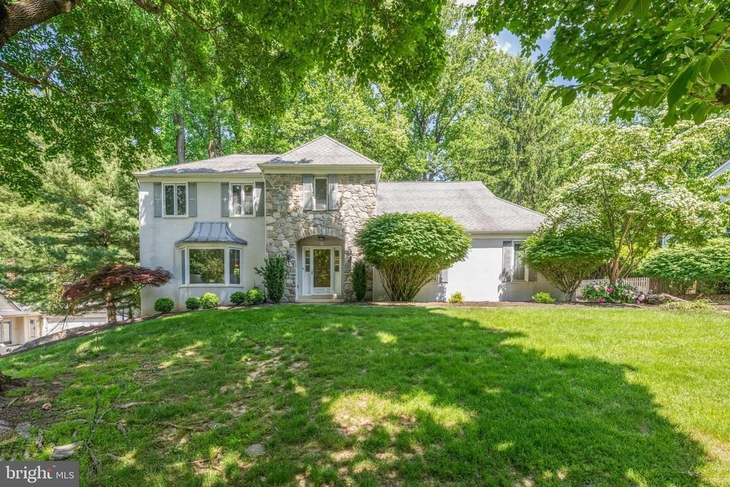 15 CALVERT CIRCLE , PAOLI, PA 19301