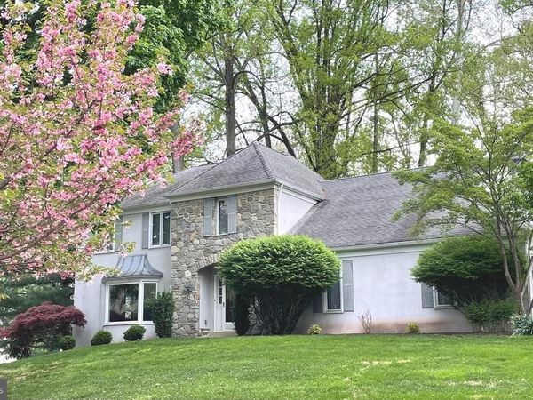 15 CALVERT CIRCLE , PAOLI, PA 19301