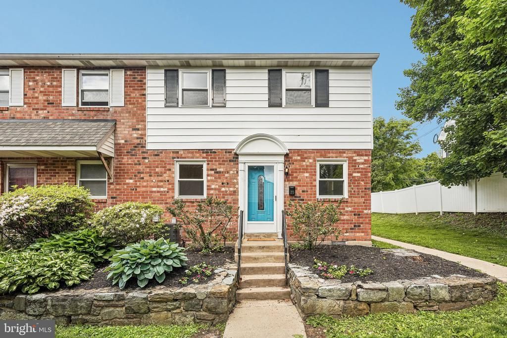 605 W MARKET STREET , WEST CHESTER, PA 19382