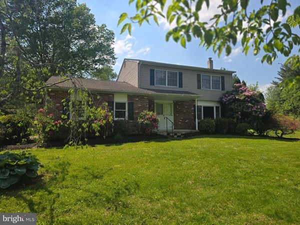 223 TRYTHALL ROAD , ELVERSON, PA 19520