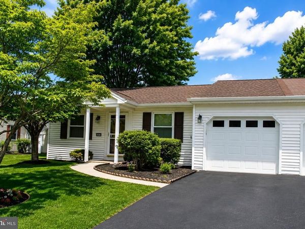 2021 BRENTWOOD DRIVE, MIDDLETOWN, PA 17057