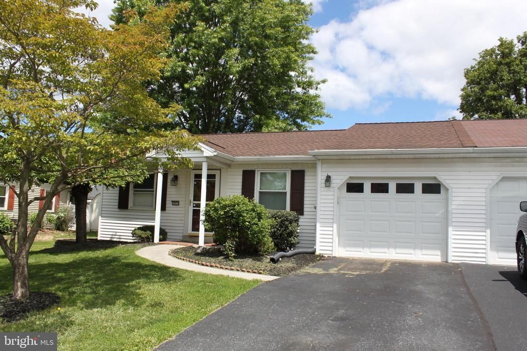 2021 BRENTWOOD DRIVE , MIDDLETOWN, PA 17057