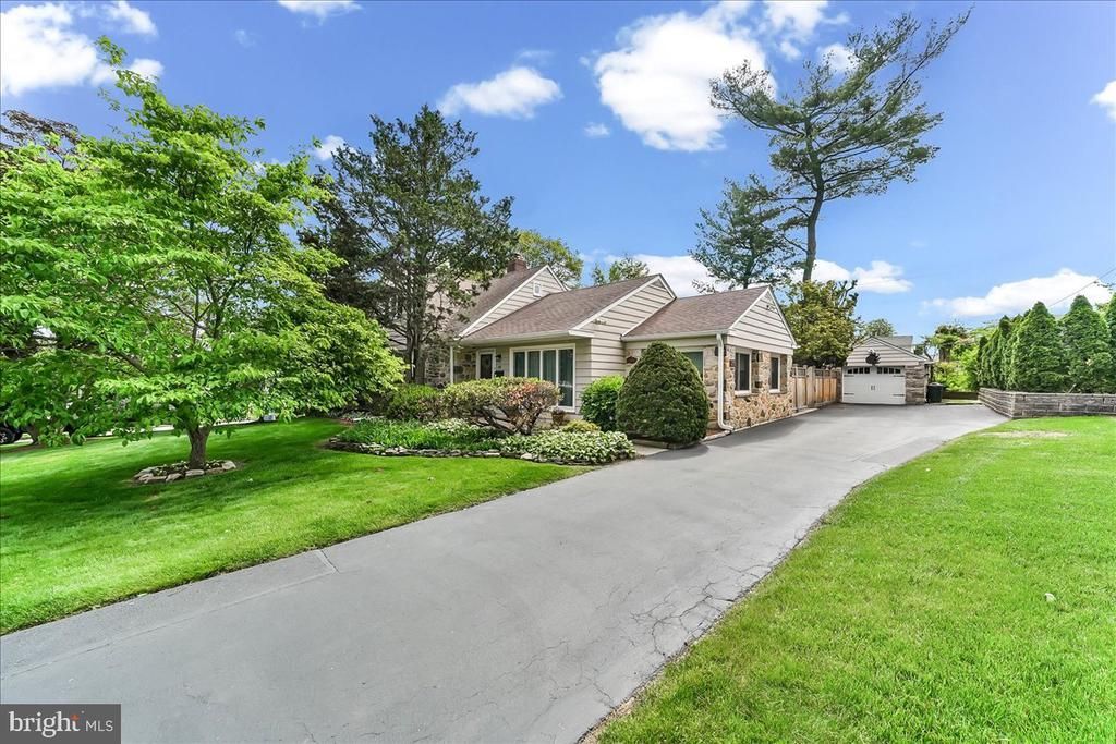 411 HARVARD AVENUE , BROOMALL, PA 19008